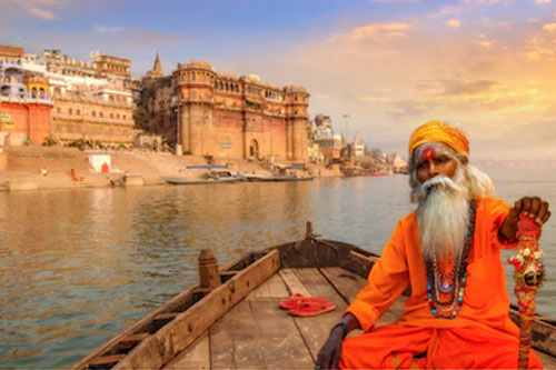 Golden Triangle Tour with Khajuraho and Varanasi